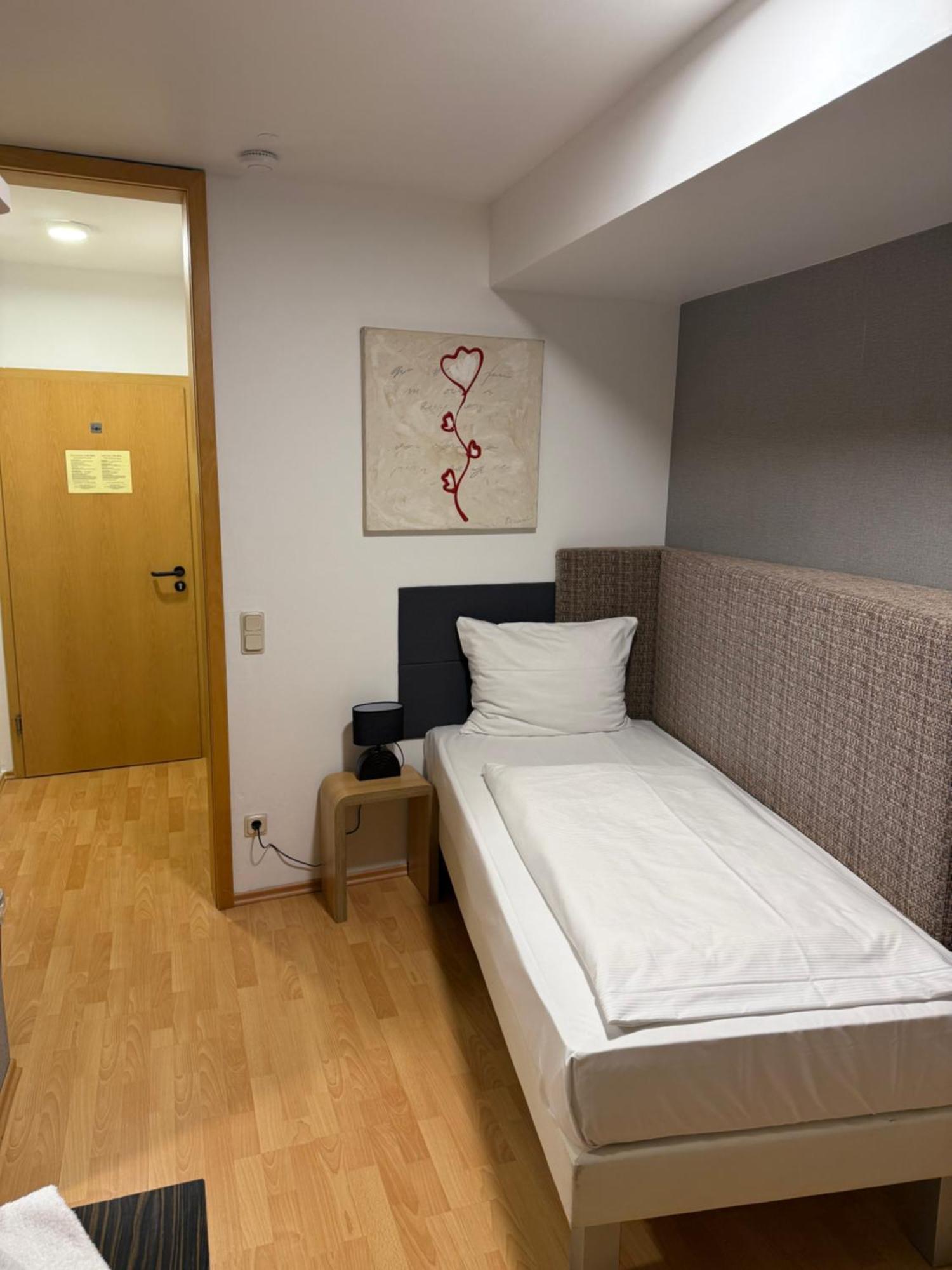Hotel Eurocity Bruchköbel 외부 사진