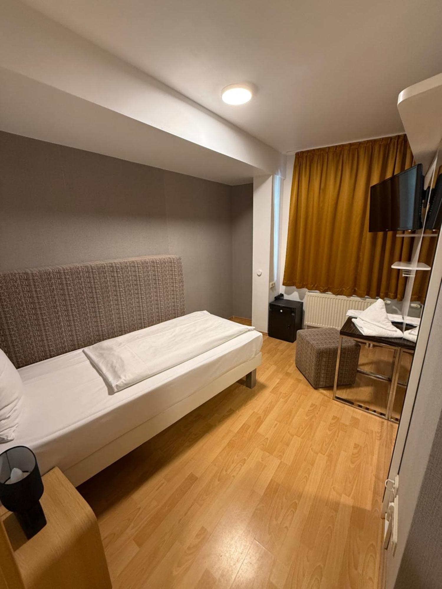 Hotel Eurocity Bruchköbel 외부 사진